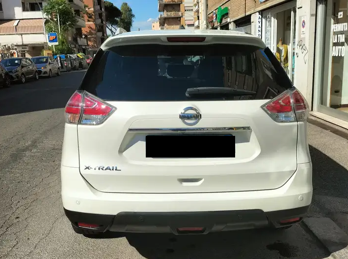 Left hand drive NISSAN X TRAIL X-Trail 1.6 dci Tekna 7 posti